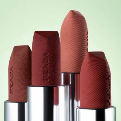 Prada Beauty - Prada Monochrome Hyper Matte Lipstick